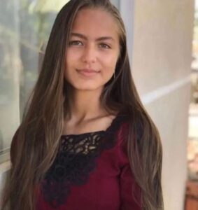 Jovem morre atropelada