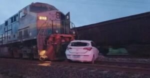 trem da Vale colide com carro em Parauapebas