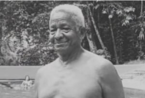 naufrágio de canoa em Outeiro