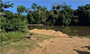 homens mortos a tiros em Parauapebas