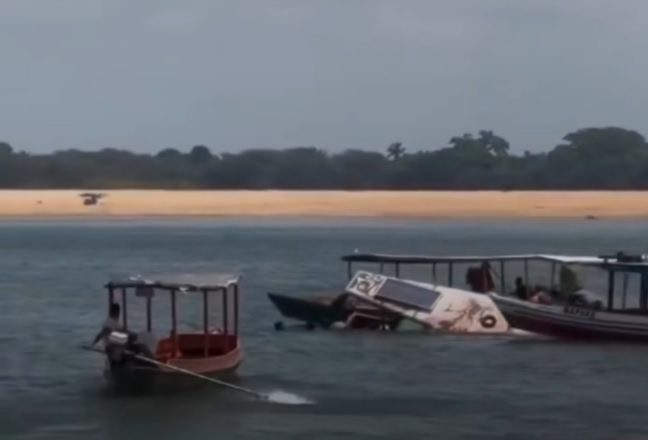 naufrágio no Rio Tocantins